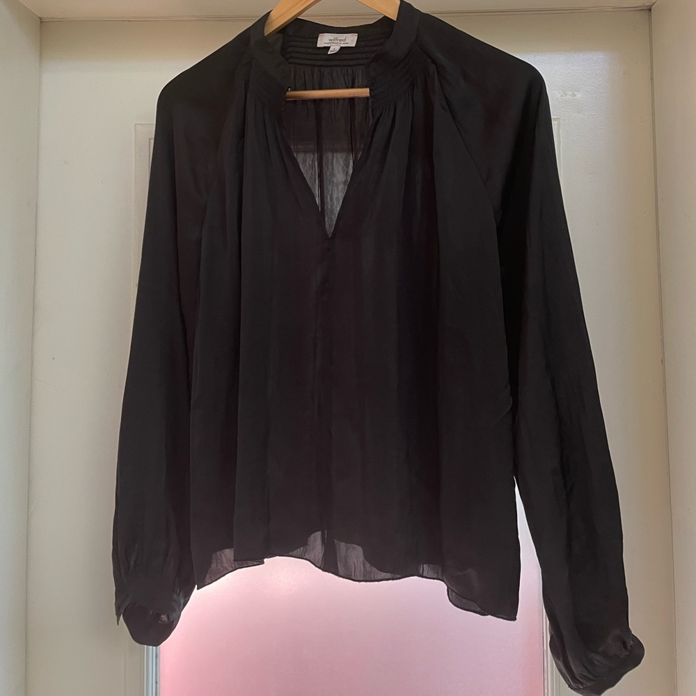 Aritzia Black Blouse